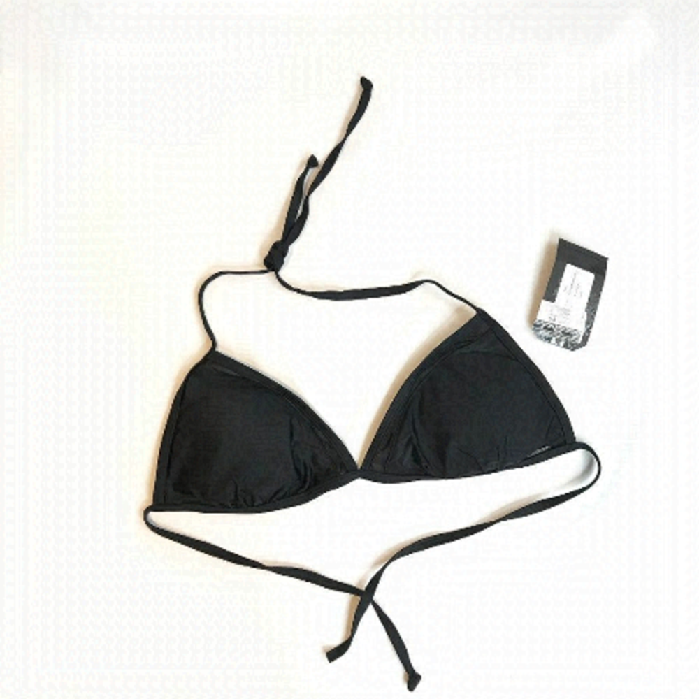 𝅺BLACK NWT RIPZONE Bikini Top 💚🌻